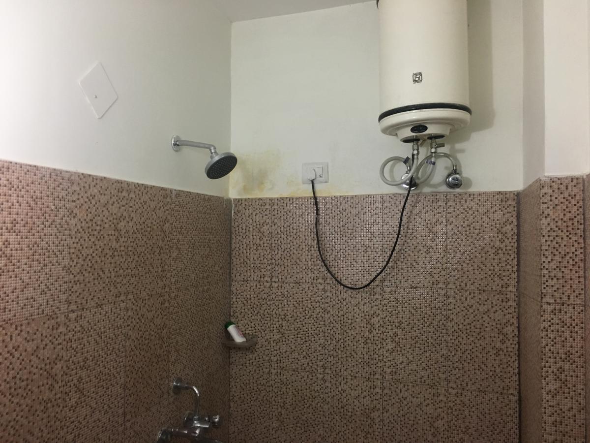 Hotel Sunny International 贾姆穆 外观 照片